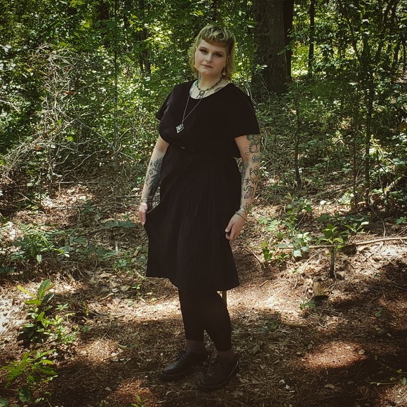 Meet your Posher, Corragan - Picture 3 of 3